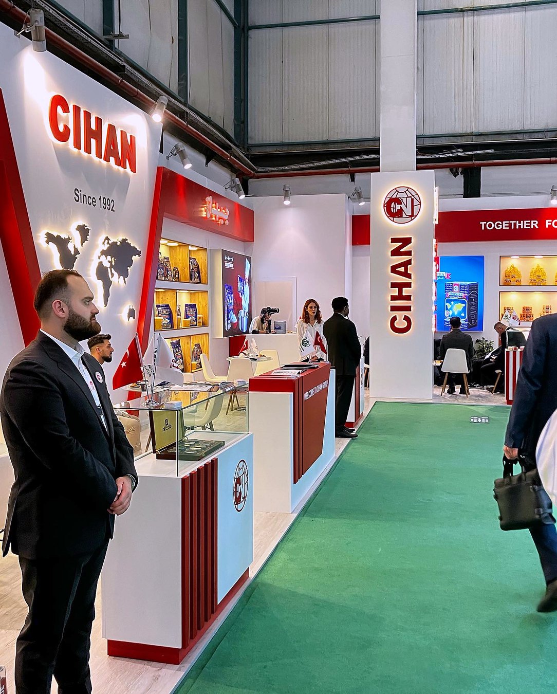 Cihan Food için WorldFood Istanbul 2023 özel tasarım fuar standı